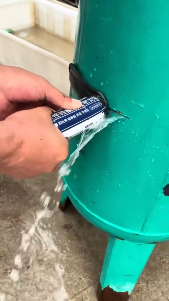 ✨500% Viscosity✨Sealant Neutral Silicone Structural Adhesive Waterproof and Mold Resistant Superior Weather Resistance Excellent High and Low Temperature Tolerance Durable for 50 years Silicone structural adhesive Silicone Sealant