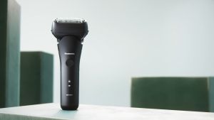 🅵🆁🅴🅴 🅳🅴🅻🅸🆅🅴🆁🆈 PANASONIC ES-LT2B (JAPANESE BLADE TECHNOLOGY) SHAVER WATERPROOF 3-BLADE ELECTRIC SHAVER ES-LT2B-K751