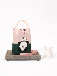 Large Capacity Knitted Wall Climbing Panda Ladies Crossbody Bag Mobile Phone Bag Fashionable Commuting Handbag Multi-purpose
