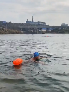 Inflatable water buoy with belt safety air dry tow bag inflatable signal drift bag waterproof airbag for swimming water sports