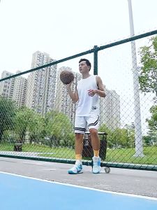 CHIKOOL Luminous Basketball Shoes Breathable Non-Slip Wear-Resistant And Shock-Absorbing Practical Sports And Leisure For Teenagers