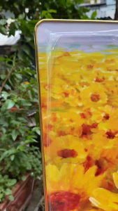 Tranh Hoa Hướng Dương Ngoài Cửa Sổ Chất Liệu In Gỗ Tráng Gương Trang trí nhà cửa mang lại năng lượng tích cực và may mắn