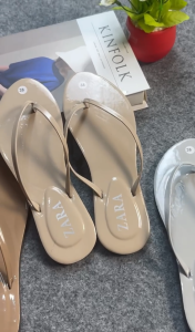 Sandal Japit Wanita Spon Karet Model Elegan Minimalis