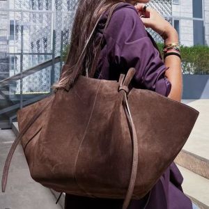 Túi Đeo Vai Nữ Bằng Da Lộn Mềm Sang Trọng Dung Tích Lớn Kiểu Dáng Cánh Thời Trang Thanh Lịch Thích Hợp Đi Mua Sắm Và Đựng Đồ