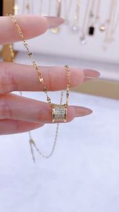 Kalung Pinggang Emas Baru Aksesori Wanita Baja Titanium Tahan Air Tahan Karat Tanpa Kehilangan Warna