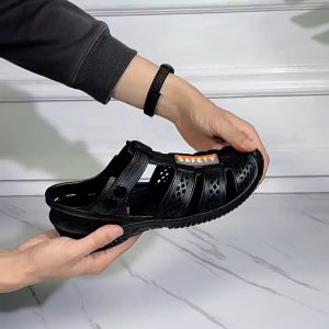 Dép Nam Đẹp dép bít mũi nam Xăng Đan Bít Mũi Nam Mùa Hè Mẫu Mới Thời Trang Đi Ra Ngoài Thời Trang Thoải Mái Dép Lê Hai Mang Giày Lỗ Đi Biển Rỗng