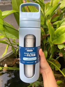 LifeStraw Go Series Glass 20oz (591ml) – Bình Nước Thủy Tinh Kèm Bộ Lọc 2 Tầng Lọc Vi Khuẩn & Cải Thiện Vị Nước