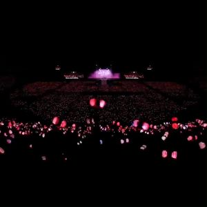 Touch n Go Card NFC TNG with BLACKPINK CONCERT QR link feature - Custom Design