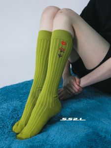 ฤดูใบไม้ผลิ ฤดูร้อน Floral Mustard สีเขียว ผู้หญิง ถุงเท้าทรงสูงสามดอกไม้เล็ก ผ้าฝ้าย เลกกิ้ง Girls  อินเทรนด์ ถุงเท้าใส่สบาย