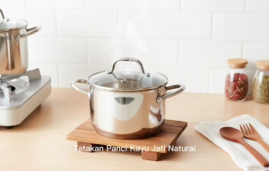 Tatakan Panci Kayu Jati Natural 20x20 cm – Anti Panas Alas Saji Estetik Kayu Solid Handmade