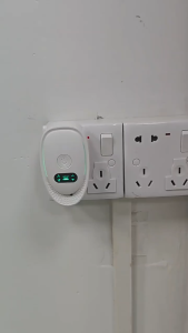 เครื่องฟอกอากาศ air purifie ช่วยลดกลิ่นฉี PM2.5 เครื่องดับกลิ่นอัตโนมัติ การกำจัดกลิ่นสัตว์เลี้ยง