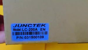 JUNTEK LC-200A LC200A Capacitance Meter Hand-held Capacitance Inductance Meter LC Measuring Meter 1pF-100mF 1uH-100H
