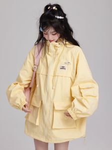 เสื้อแจ็คเก็ตกันลมมีฮู้ดแบบมีหูแมวสำหรับผู้หญิง ฤดูใบไม้ผลิและฤดูใบไม้ร่วง 2025 รุ่นใหม่ ขนาดเล็ก ป้องกันลม แจ็คเก็ตสั้น