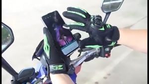 ถุงมือขับรถกันแดด Universal ระบายอากาศ กันลื่น ถูกป้องกันด้วยรังสียูวี เกรดพรีเมี่ยม ถุงมือมอเตอร์ไซค์