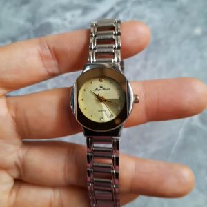 Đồng hồ nữ MARY MAISON thiết kế độc lạ sang trọng second hand si nhật- đã qua sử dụng
