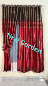 Gorden Jendela Pintu Gordeng Minimalis Blackout Import Desain Mewah Tebal 2024 Glossy Merah Motif Tulip Bunga Terlaris Hordeng jendela prin mas Blackout Premium murah Model semokring Ring 12 lubang 6 gelembung