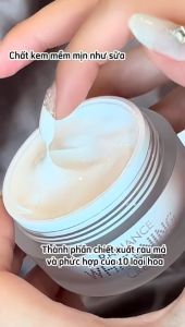 Kem dưỡng Hàn Quốc trắng da che khuyết điểm nâng tông Javin De Seoul Radiance Whitening Cream 50g