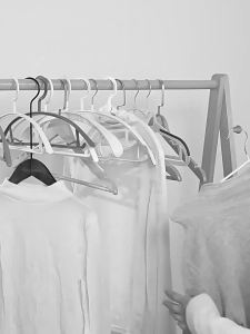 Wide Shoulder Non-slip Coarse Anti-mark Hanger
