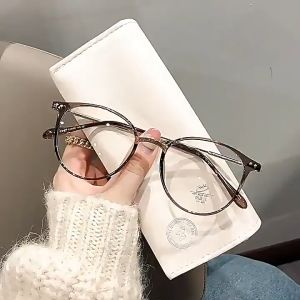 Unyiel - Kacamata Photocromic Anti Radiasi Wanita Pria Fotocromic Kacamata Komputer Anti Sinar Matahari hitam eyewear glasses lensa