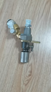 186F 186FA Air Cooled Diesel Engine Electric Oil Pump Fuel Injection Pump Assembly With Solenoid Valve