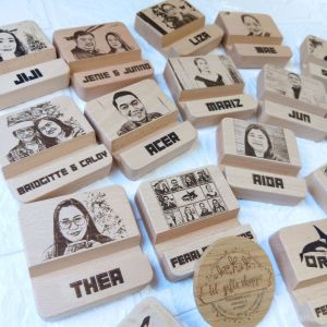 Wooden Phone Stand Personalized Phone Holder - Laser Engraved - lilgiftsshoppe