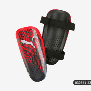 PUMA | Fixing Buckle Leg Guards