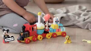 LEGO DUPLO Disney 10941 Mickey & Minnie Birthday Train (22 Pieces) Mainan Susun (2 Tahun+)
