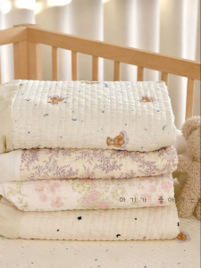 ANYOUBI | Newborn to Child Breathable Cotton Class A Bed Protector