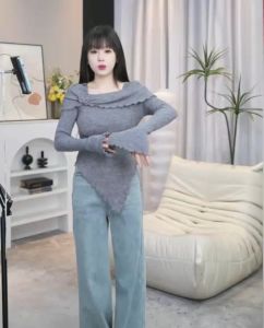 ⚡Port⚡ blouses women new style 2025 Slim Fitting Sweater Women 3D Flower Off Shoulder Knitwear French Style Ruffle Edge Knitwear