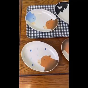 พร้อมส่ง Ceramic Cake Pan จานขนมเซรามิก ถาดหมี ลายน่ารักมาก สามารถใส่ในไมโครเวฟได้ เหมาะสำหรับเป็นจานรองน้ำชายามบ่าย