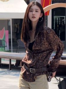 เสื้อเชิ้ตลายเสือดาวแขนยาวหรูหราสำหรับผู้หญิง ดีไซน์เก๋ไก๋ ฤดูใบไม้ร่วง 2024 เสื้อเชิ้ตสไตล์เกาหลี สวมใส่สบาย