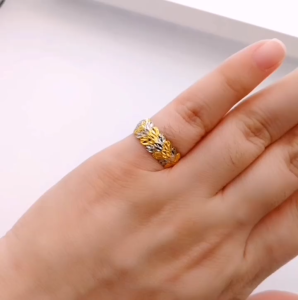 Yon Hing Cincin Daun Ketum 2 Tone Pelbagai Design Saiz 14.5 Emas 916