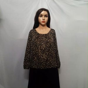 Blouse Wanita Motif Leopard Lengan Panjang - Elegan & Nyaman D67