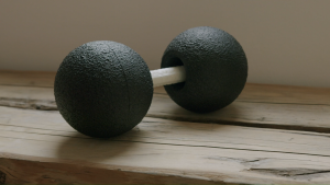 Blackroll Duoflex 12 - gap in the middle suitable for the back due to sparing the spine while rolling
