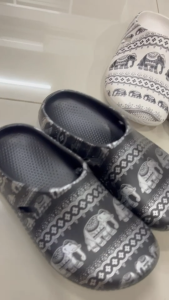 I รองเท้าหัวโต รองเท้าแตะAPPLE รุ่น BG3654-CHANG รองเท้านุ่มใส่สบายเท้า Size 36-43 สี ขาวเทา ดำ ใส่ได้ทั้งชายหญิง