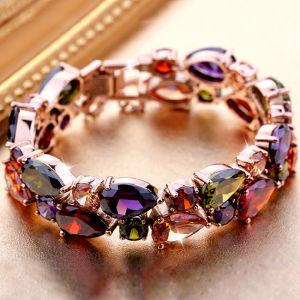 สร้อยข้อมือ Zirconia ประดับเพชร ทองชุบทอง 5A หรูหรา สร้อยข้อมือแฟชั่นสำหรับผู้หญิง ของขวัญที่ดีสำหรับเพื่อนสาว