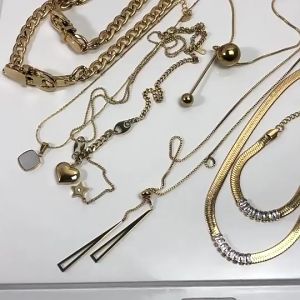 Kalung Titanium Wanita Terlaris Model Trendy Bayar di Tempat