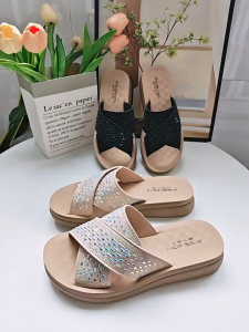 Sandal Wanita Wedges Sendal Wanita Casual Kulit Sintetis Cewek Pesta Model Terbaru Kekinian Slide CHA 11