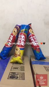 Biskuit Roma Slai Olai Blueberry Roll 128 gr & Harga 1 Karton Isi 24 Roll