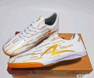 Specs Sepatu Futsal Pria Dewasa (Spec Lightspeed Reborn)