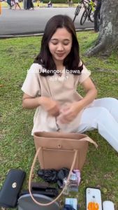 BACKOEL TAS GROSIR SNOWLY TOTEBAG WANITA ESTETIK SIMPLE KEKINIAN SIZE 31X26X11CM TELARIS KEKINIAN