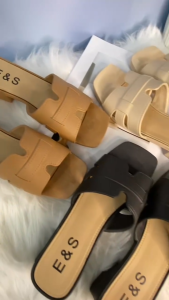 Women's Fashion Casual Tofu Heels Style Rubber Sandals 2501