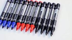3 Pcs Set Permanent Marker Pen Fine Point Waterproof Ink Thin Nib Crude Nib Black Blue Red Ink 1.5mm Fine Color Marker Pens