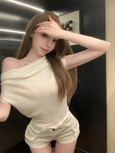 GUZILIAN | เสื้อยืดแขนสั้นทรงสลิมฟิตสไตล์เกาหลีสำหรับผู้หญิงวัย 18-24 ปี ฤดูร้อน 2025 ไม่มีซีรีส์ เสื้อผ้าทำงานสไตล์เกาหลี