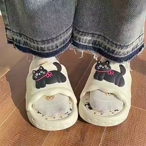 รองเท้าแตะแบบสวม ลายการ์ตูน ดีไซน์น่ารัก พื้นนิ่ม เบาสบาย เหมาะกับใส่ในบ้านและกลางแจ้ง