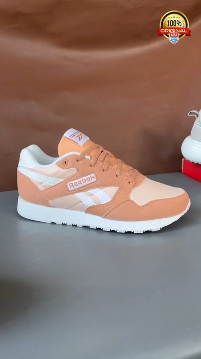 SALE Sepatu Running Wanita Reebok Ultra Flash Terbaru Keren Nyaman