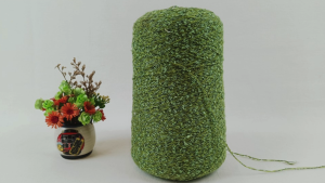 Charlie fabricไหมพรม2เส้นเป็นไหมพรมสีเขียวและสีดำแซมเขียว ไหมพรมของญี่ปุ่นเนื้อดีสีสวย พร้อมส่ง