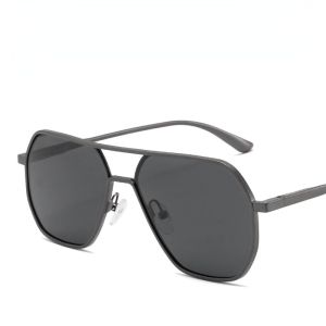 Fashion Photochromic Anti Radiation Eyeglasses For Women/Men Polarized Sunglasses
