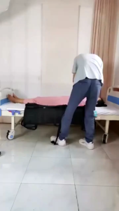 ผ้ายก กันน้ํา เปลหามพับผ้ายกผู้สูงอายุใช้สําหรับการเคลื่อนไหวของผู้ป่วยและผู้สูงอายุด้วยผ้าพยุงร่างกายสําหรับผู้สูงอาย