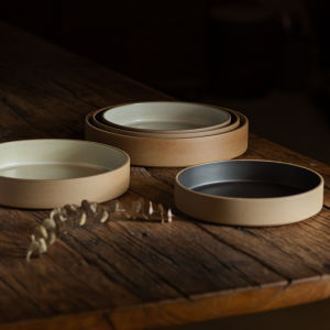 Retro Style Ceramic Deep Dish Western Dinner Plate Dessert Plate Fruit Salad Plate Soup Course round Shape Flat Bottom Pottery